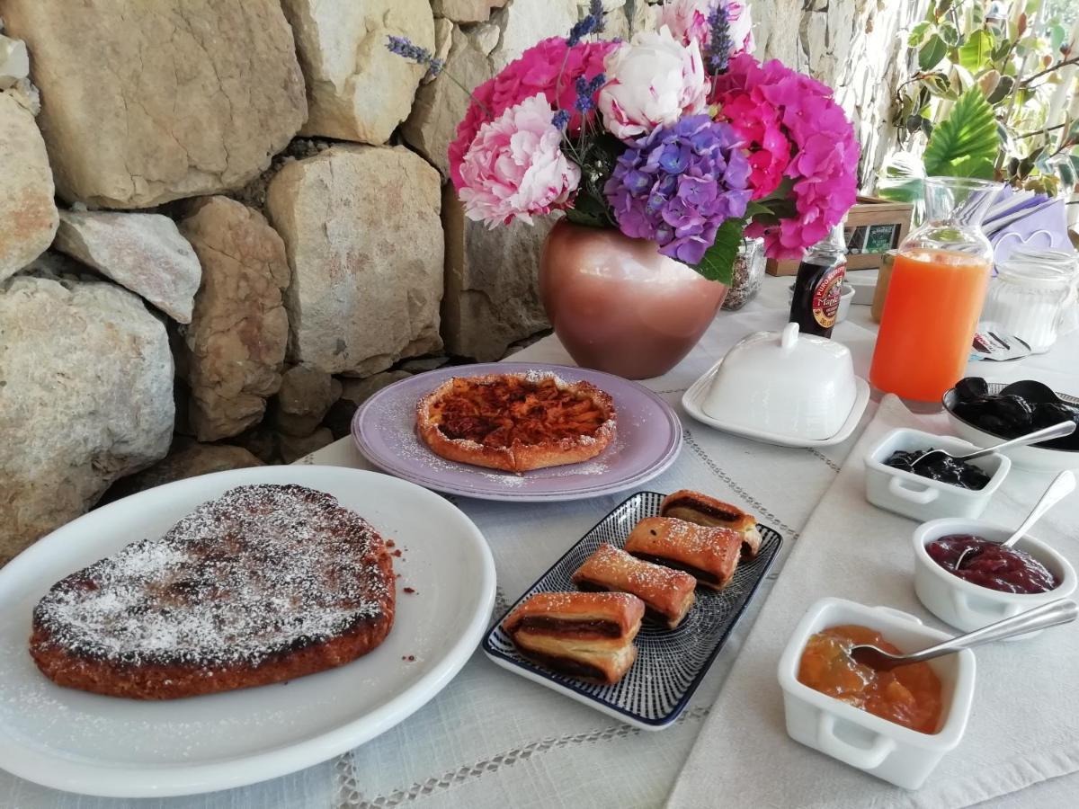 La Cicala Stonata Bed & Breakfast Dolceacqua Eksteriør bilde