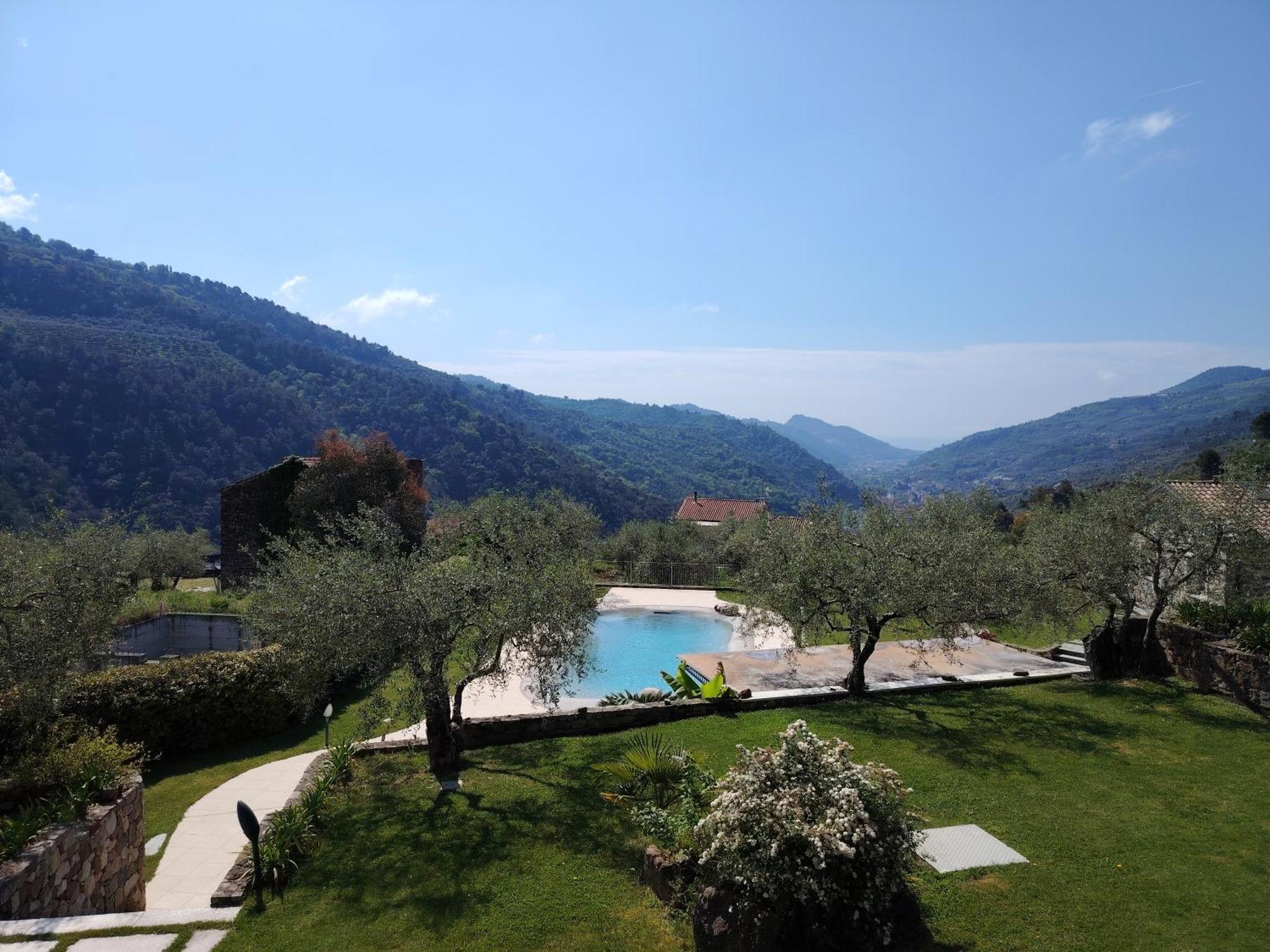 La Cicala Stonata Bed & Breakfast Dolceacqua Eksteriør bilde